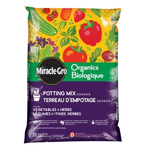 Miracle-Gro Potting Soil Blend For Vegetables & Herbs Organic 28.3L